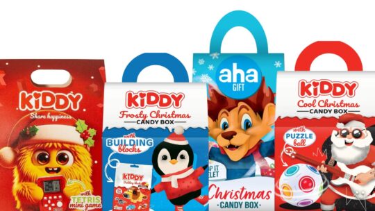 Šis gidas padės Jums nepasimesti saldžioje įvairovėje ir apžvelgs keturis skirtingus kalėdinius rinkinius, kurie šiemet džiugins mažuosius smaližius.